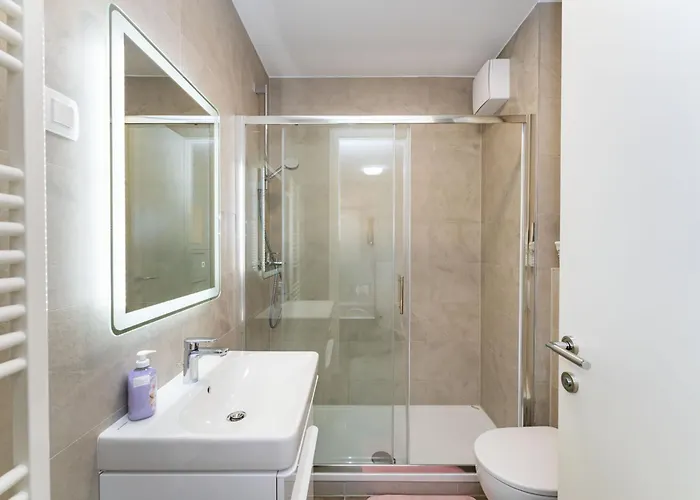 Flora & Dita With Free Private Parking Apartman Zadar